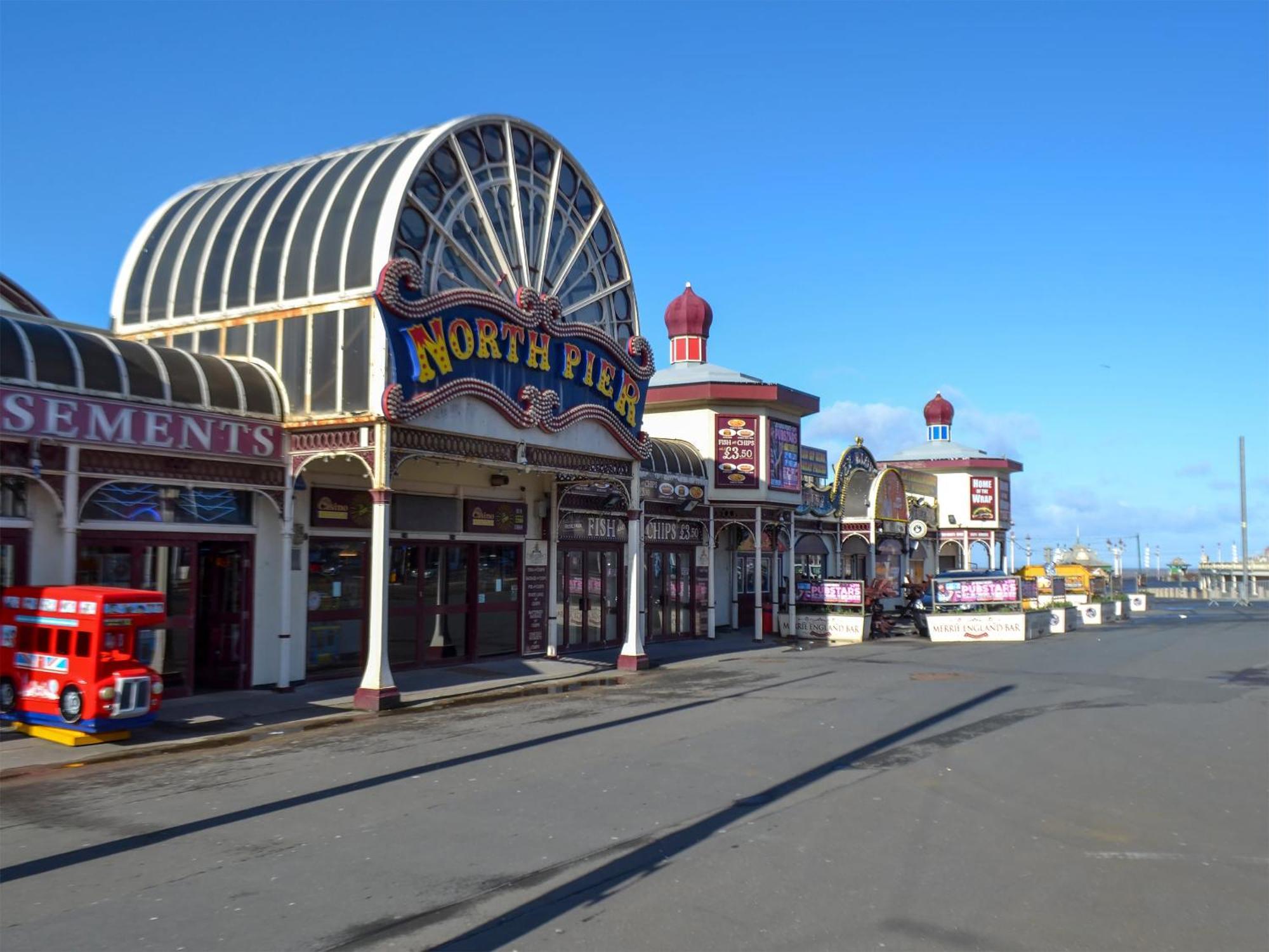 The Ascot Villa Blackpool Exterior photo